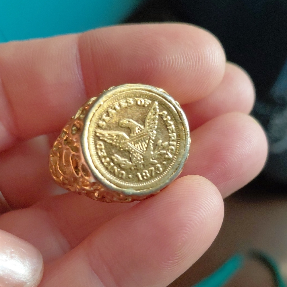 Nugget USA Vintage Size 11 Ring Faux Coin Eagle United States of America 1873